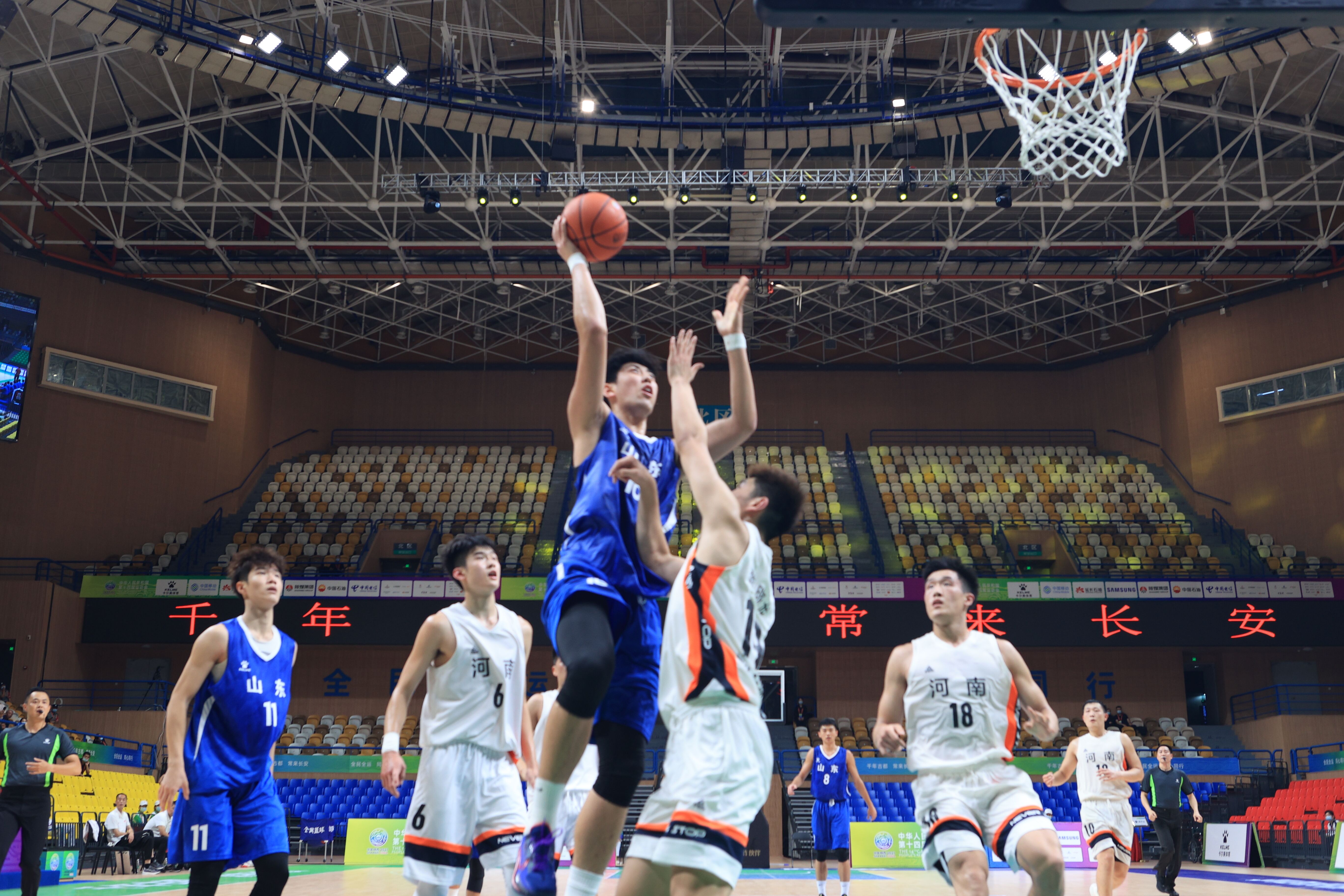 国家联赛中 国家联赛中